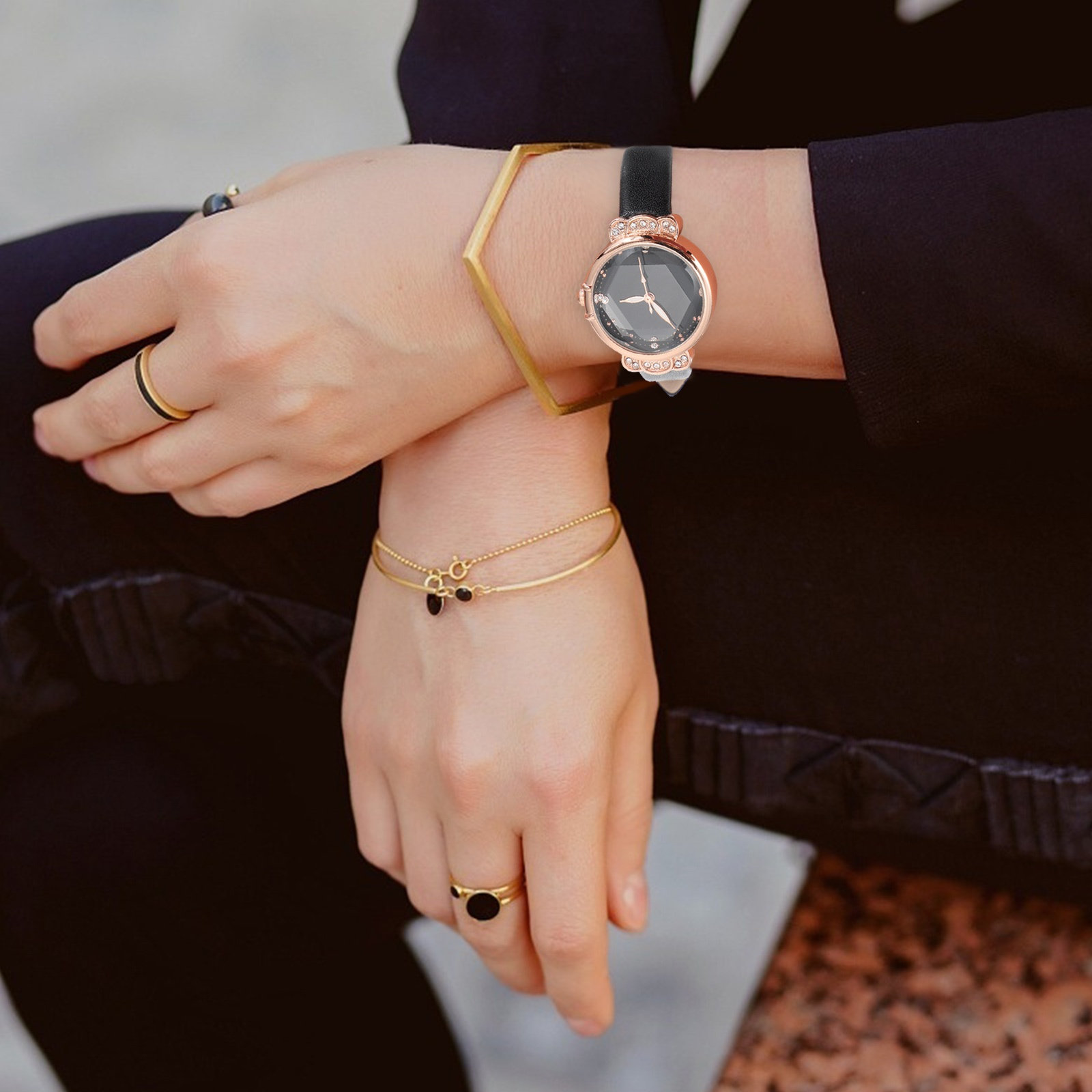Montre pour femme ornée de str - Luxury Watch Gift For Her avis et prix