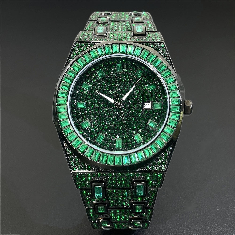 Montre-bracelet en diamant ver - Luxury Watch Iceberg avis et prix
